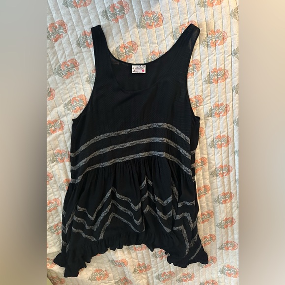 Free People Intimately | Black Asymmetrical Tiered Tank Top w/ Lace Detail Sz:S - Picture 10 of 15